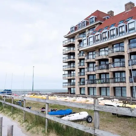 White & Sea, Face A La